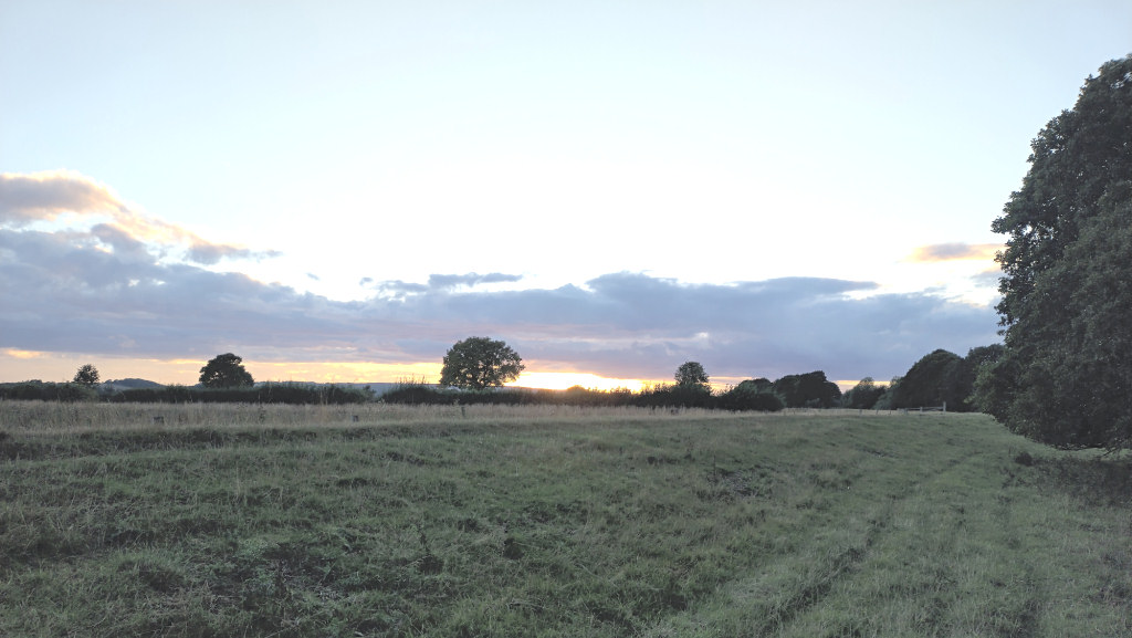 Photo of the dusky sky